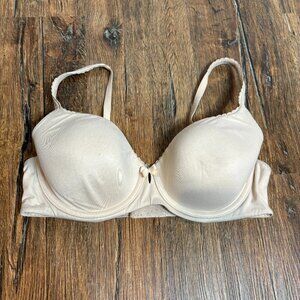 Victoria's Secret Body by Victoria Lined Demi bra